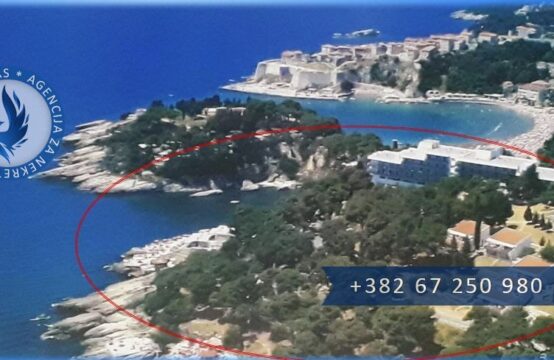 Exlusive land for sale ex Hotel Galeb Ulcinj